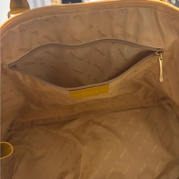 Arcadia Weekender - Picture 10 of 16